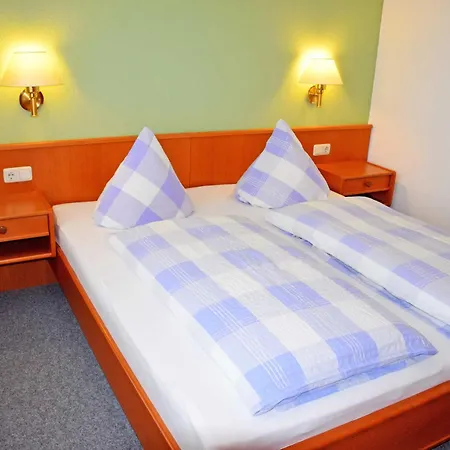 Im Appartementhaus 홈스테이