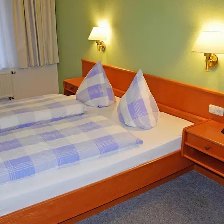 Δωμάτια σε οικογενειακή κατοικία Im Appartementhaus Sellin (Rugen)